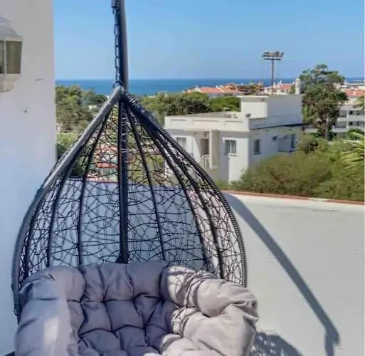 Himalaya Rooftop Sea View