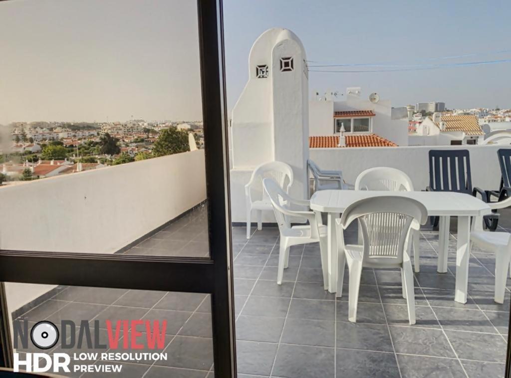 Himalaya Rooftop Sea View Apartment *